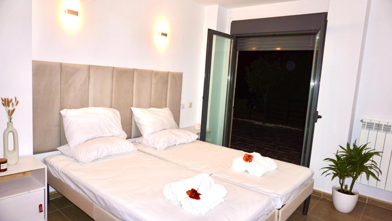 Villa Los Angeles El Espinar Zewnętrze zdjęcie