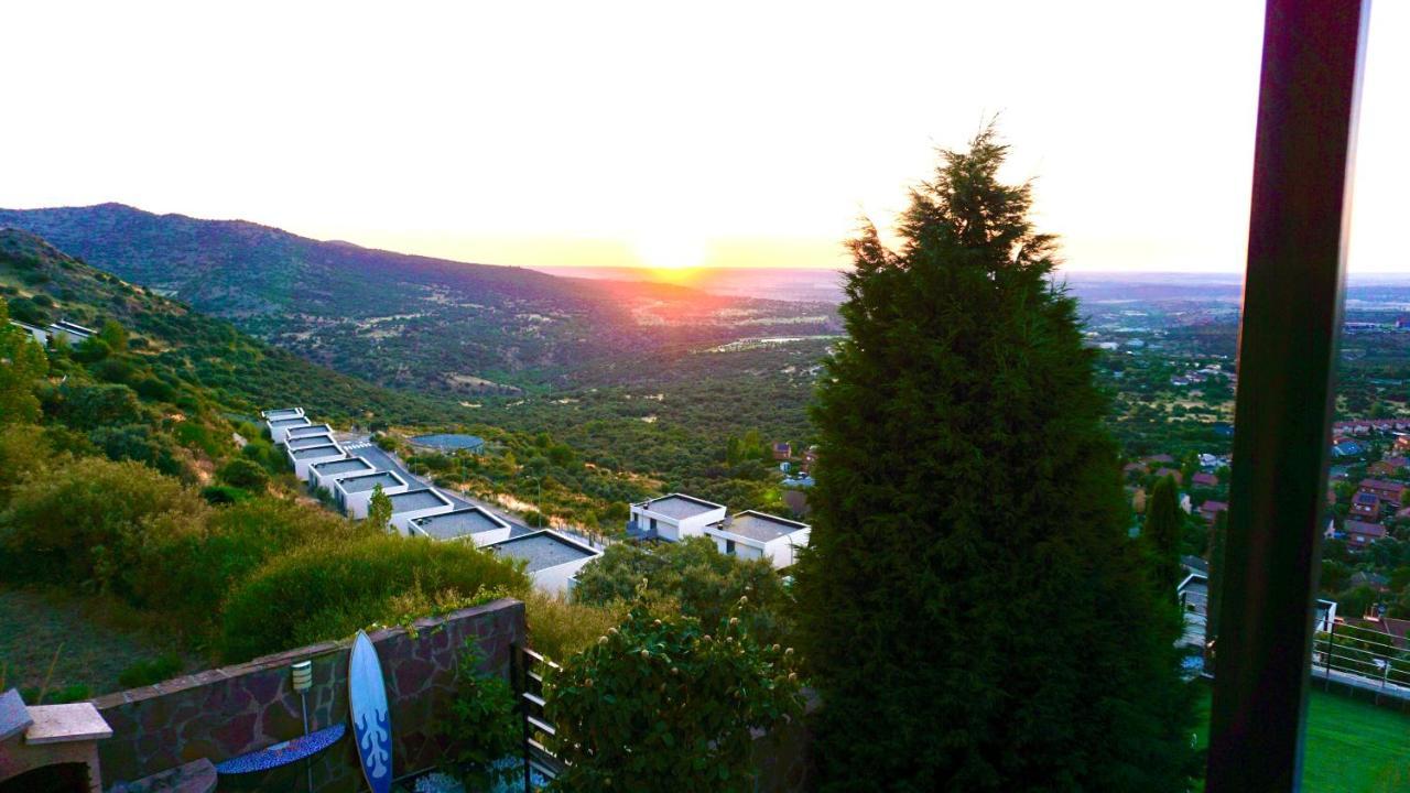 Villa Los Angeles El Espinar Zewnętrze zdjęcie