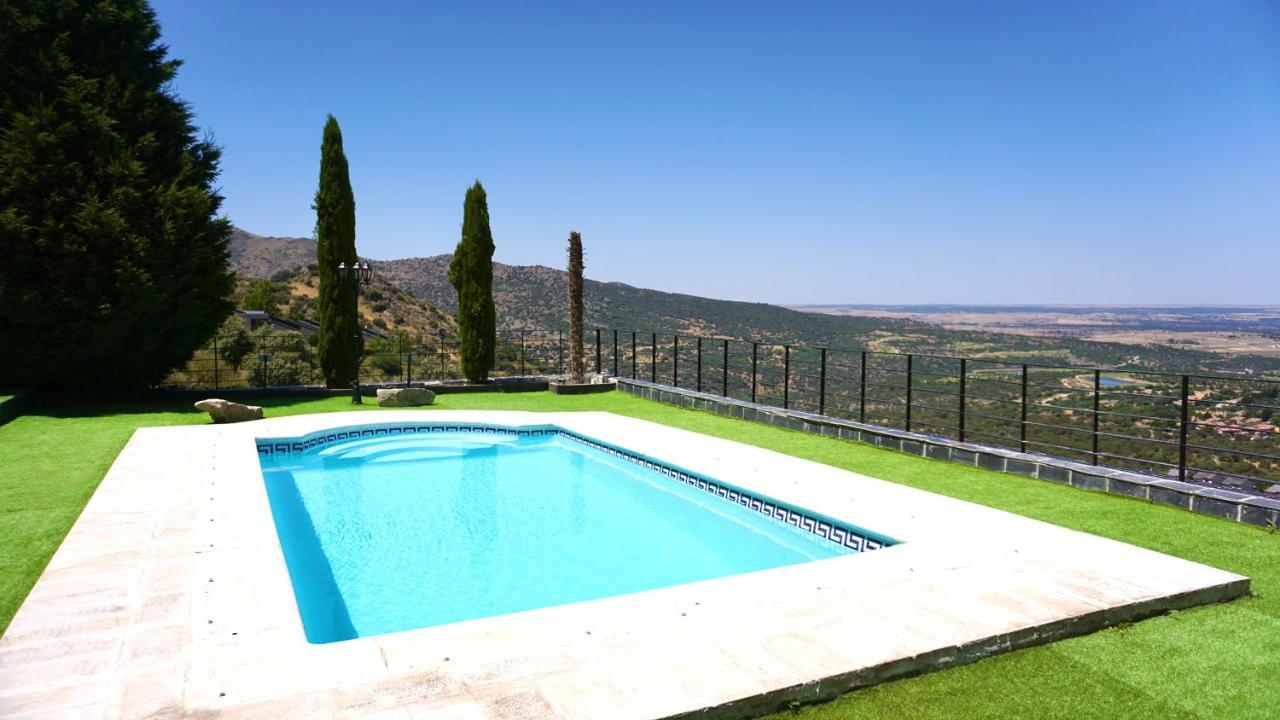 Villa Los Angeles El Espinar Zewnętrze zdjęcie