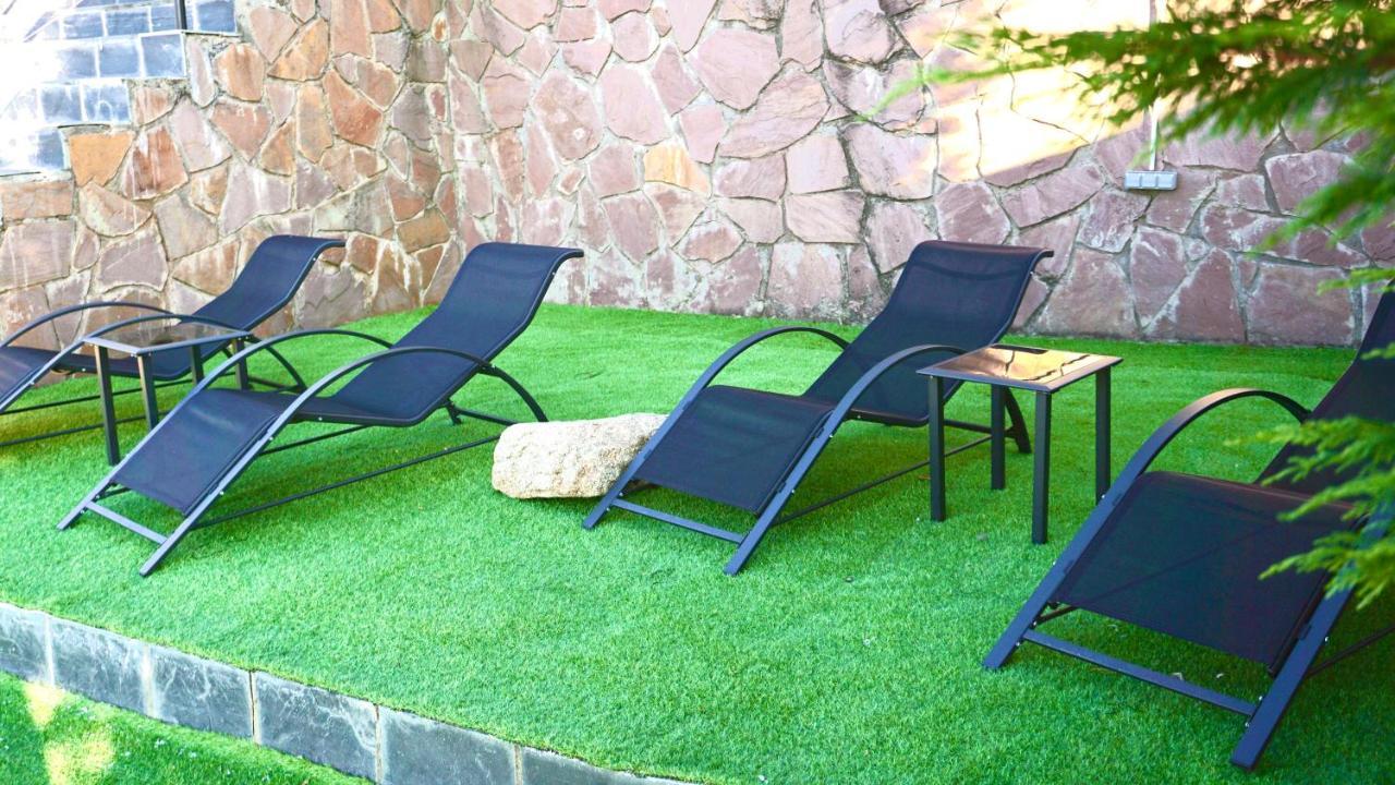 Villa Los Angeles El Espinar Zewnętrze zdjęcie